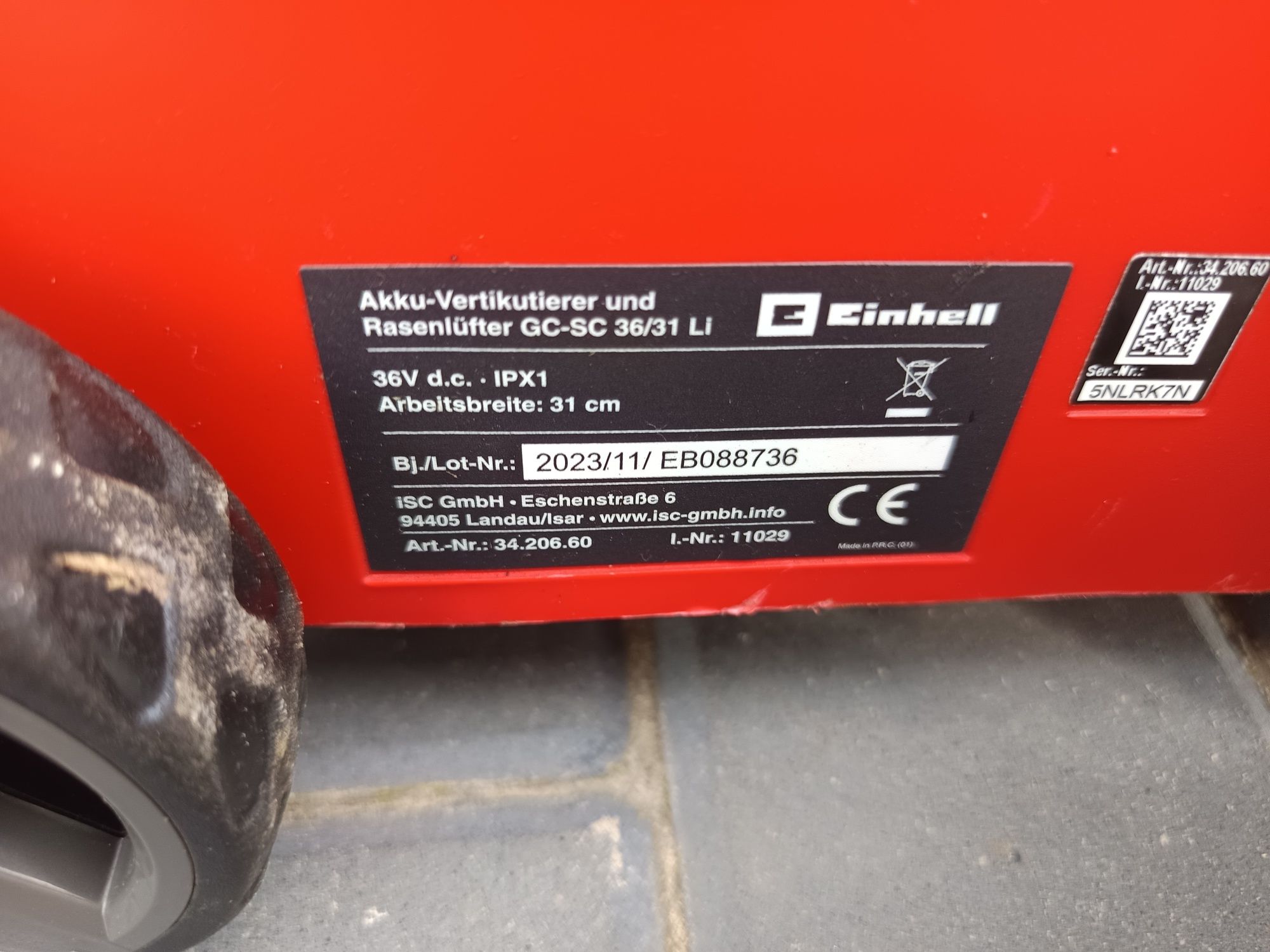 Akumulatorowy wertykulator Einhell GC-SC 36/31 Li SOLO
