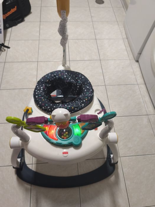 Saltitāo bebé Fisher price
