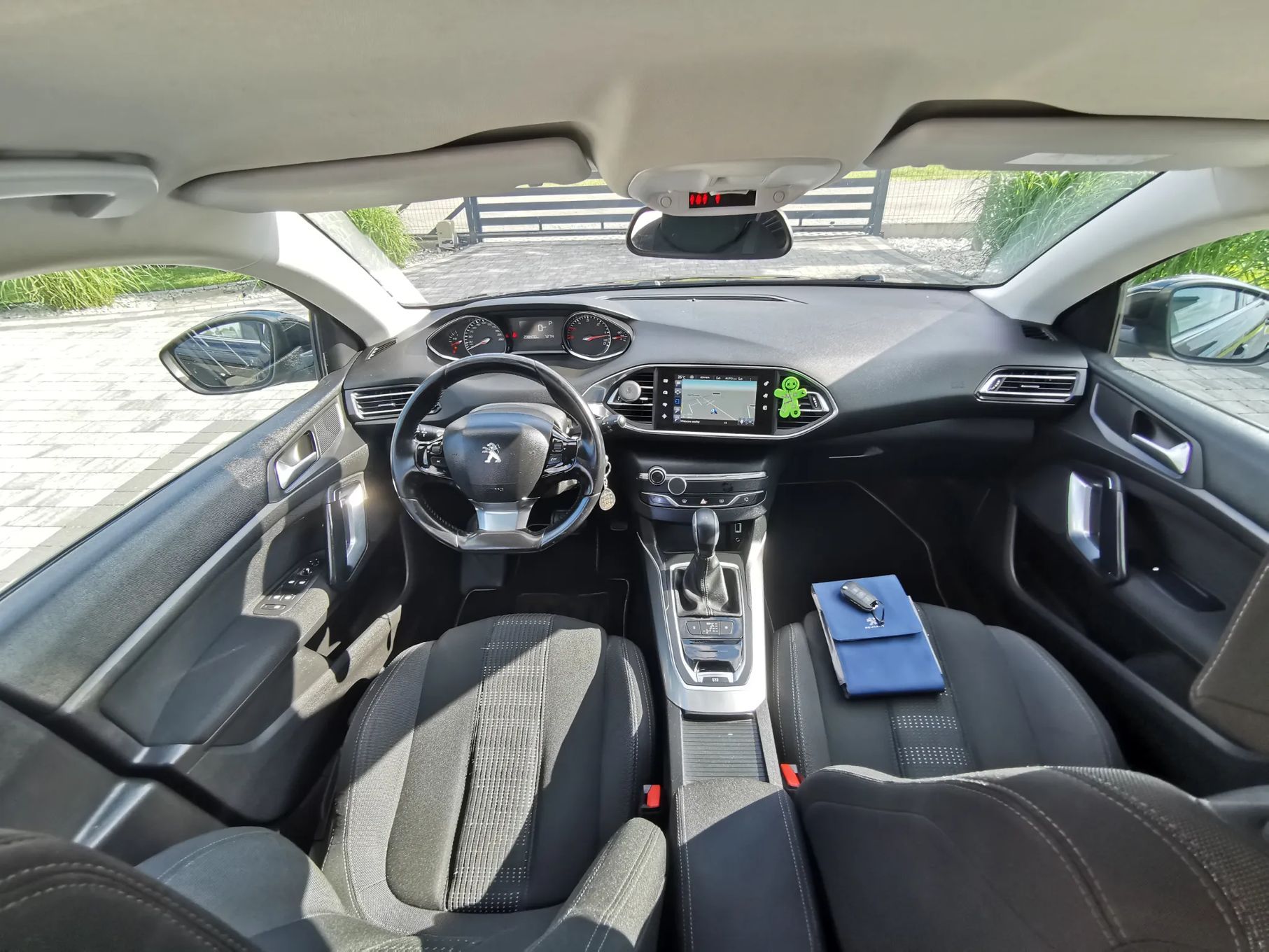 Peugeot 308 _2015_2.0hdi_AUTOMAT_fullLED_zarejestrowany w kraju_BEZ WKLADU