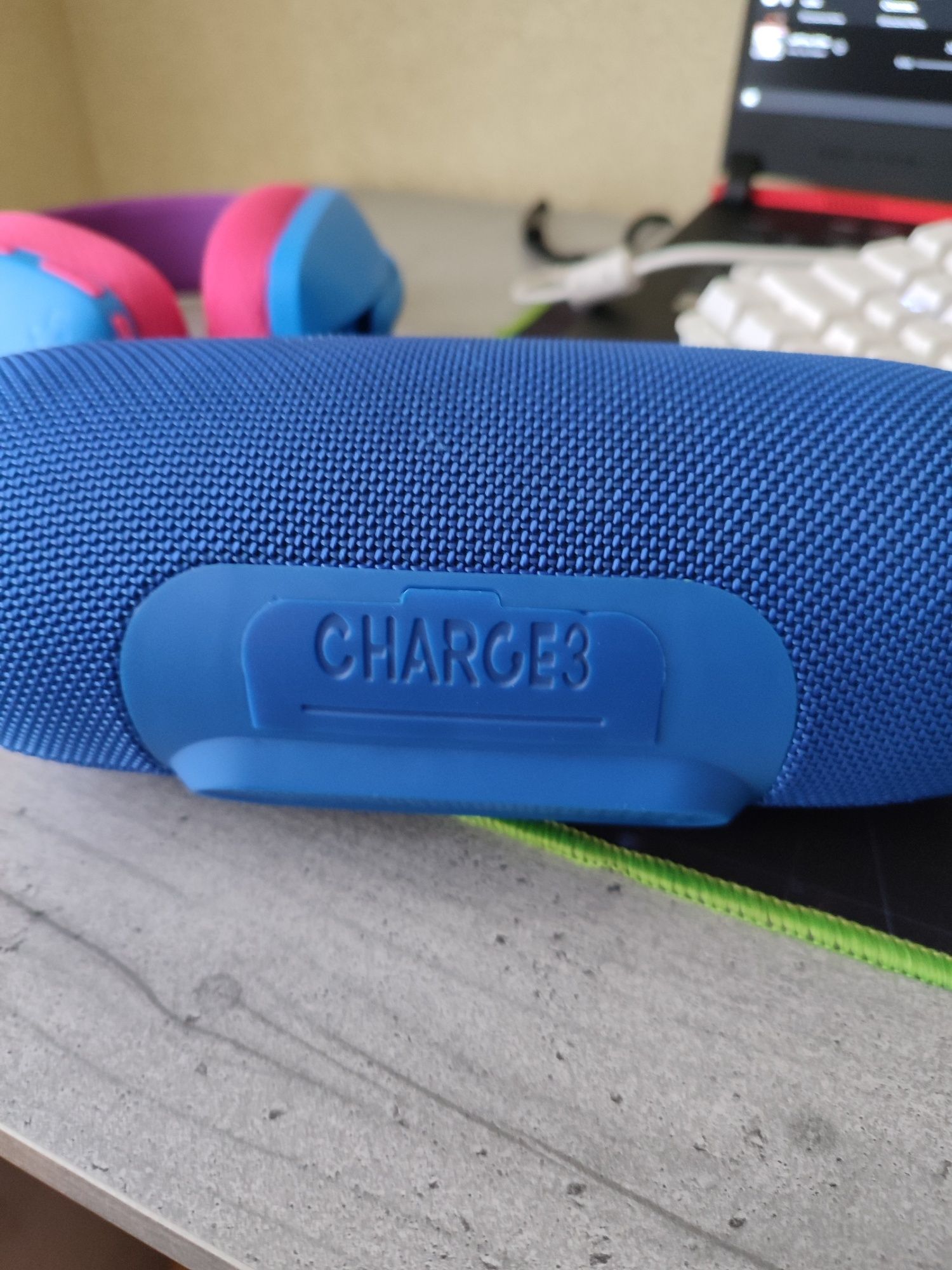 Колонка jbl charge 3