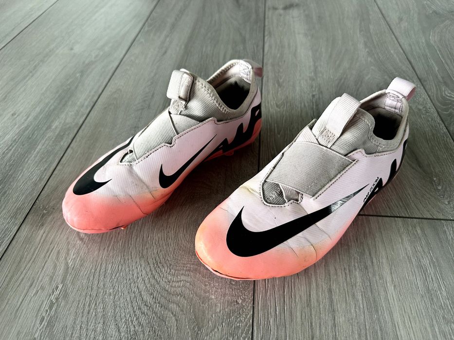 korki, buty do piłki nożnej dla chłopca , Nike Merculiar, rozm.38