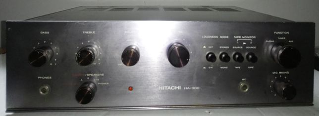 Amplificador hifi Hitachi HA300 usado