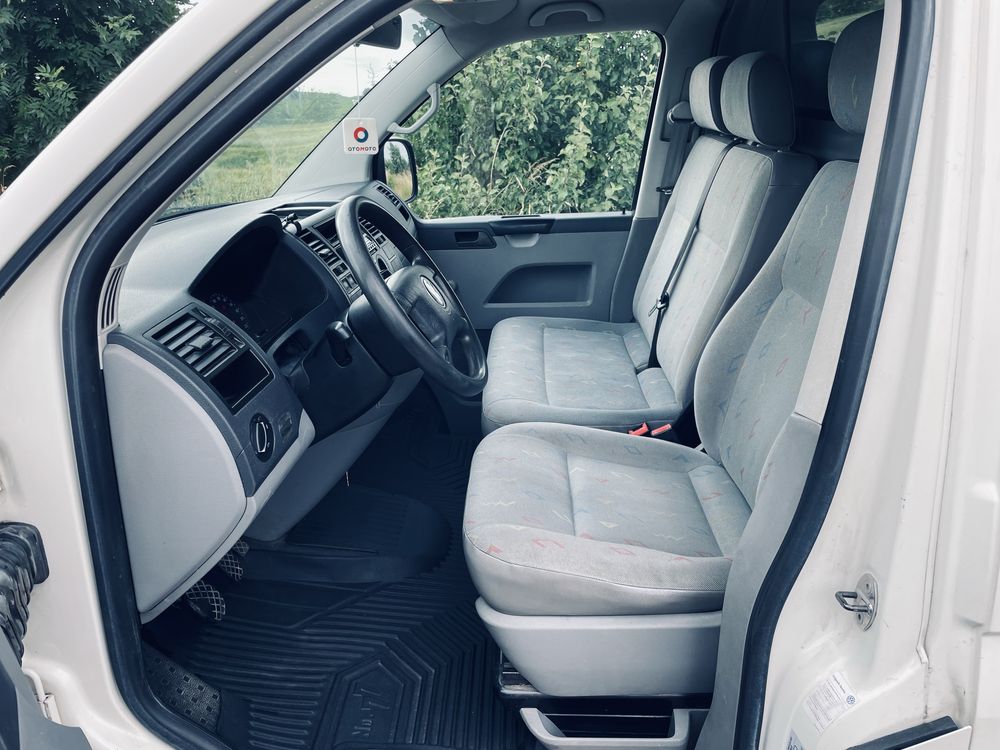 VW Transporter T5 1.9 TDI zadbany