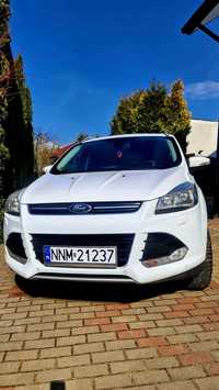 Ford Kuga 4X4 160KM panorama hak