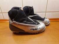 Buty do nart biegowych Alpina roz.32 NNN