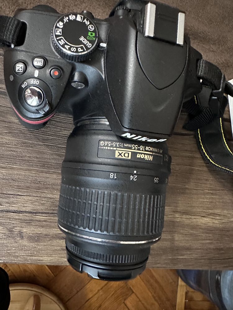 Продам фотоапарат Nikon d3200