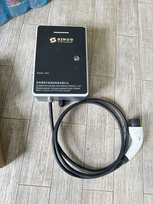 Зарядка для електро автомобіля