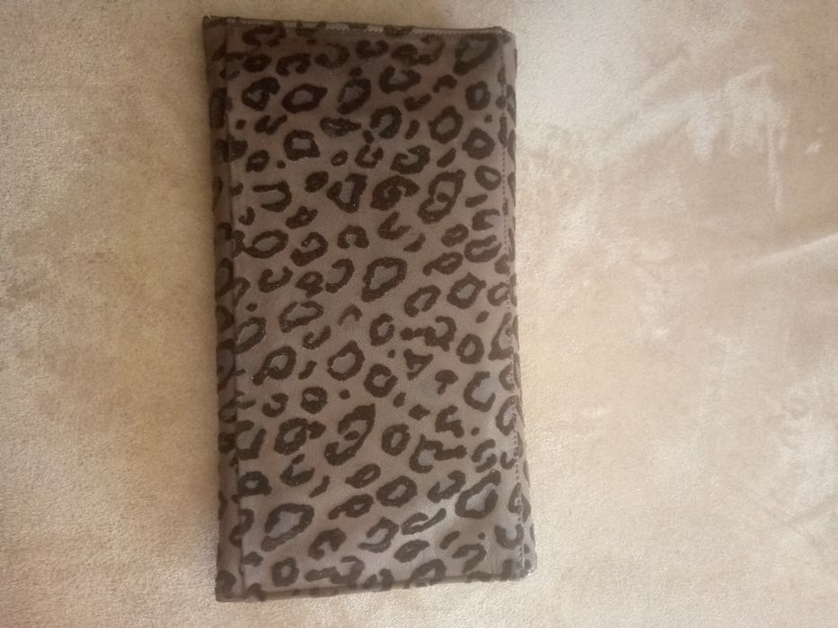 Клатч ( сумочка).