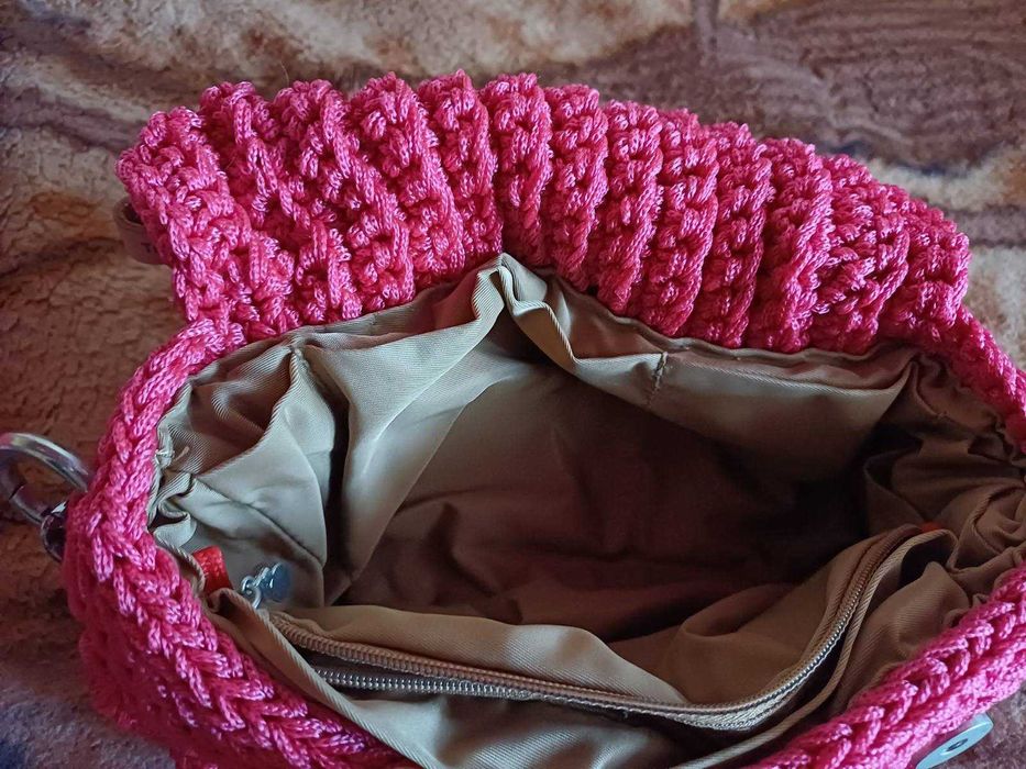 Сумочка через плече