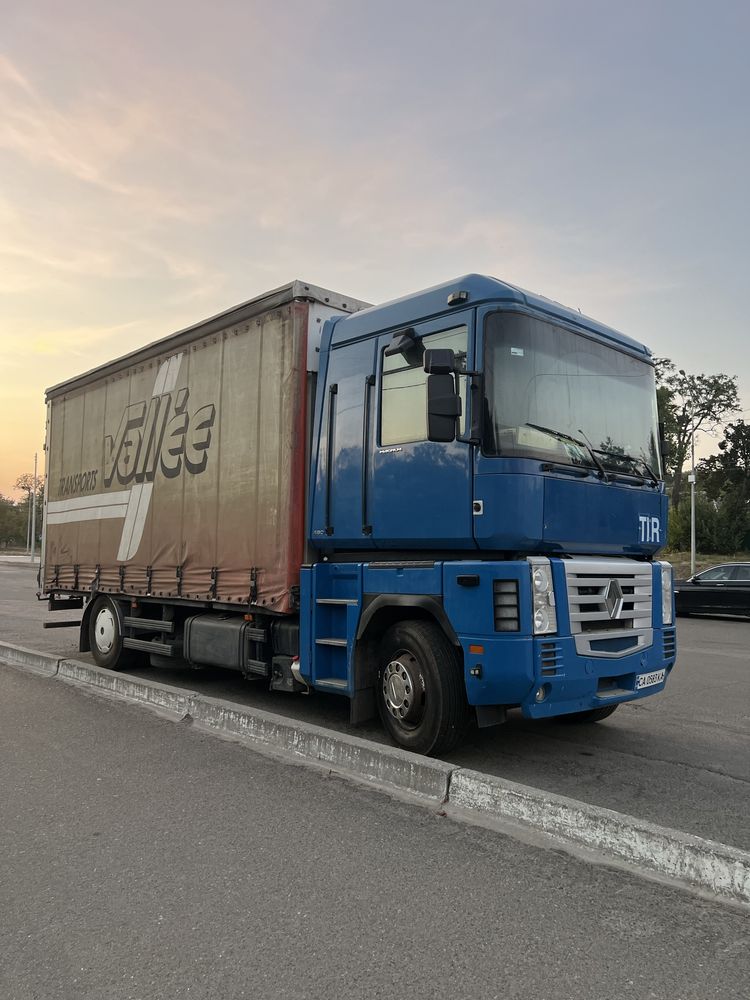 Обменяю на евакуатор Фура Renault Magnum 480 10 тонник