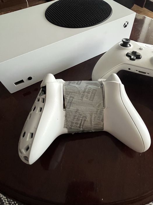 Xbox Serie S 1TB 2 comandos