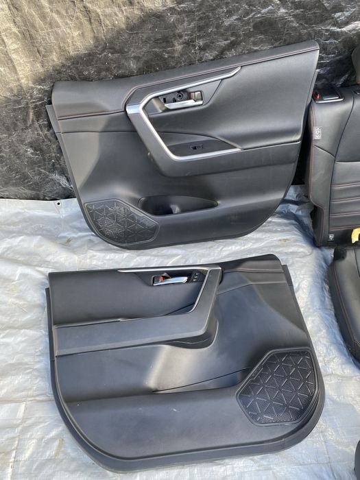 Fotele Skory wentylowane Toyota Rav 4 V 19-25