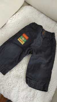 SG Spodnie 62 , 68 ocieplane spodnie chłopięce 62 , 68 3-6 m-cy