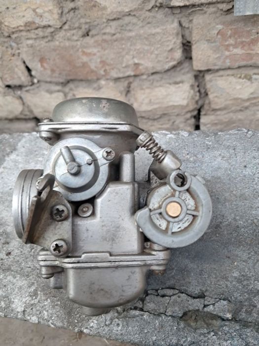 Карбюратор на китайский скутер 150 см³