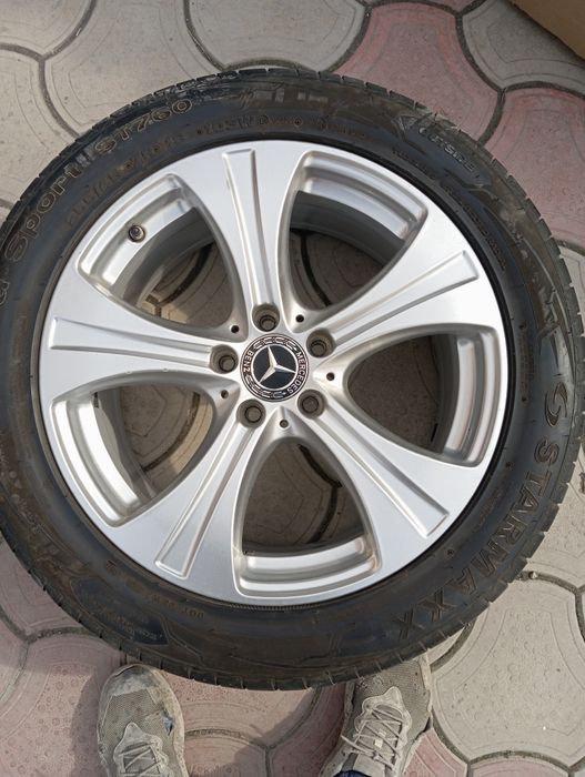 Диски з резиною Мерседес