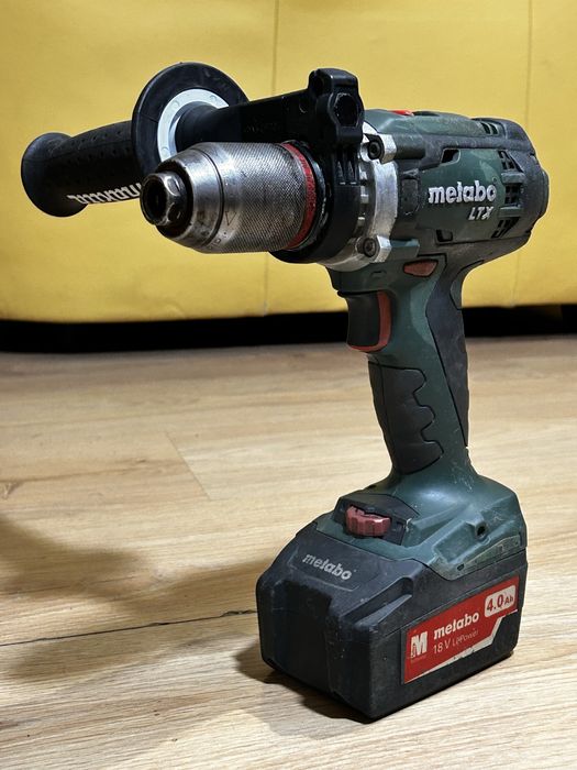 Wkrętarka Dewalt 796 bezsczotkowa z bateria