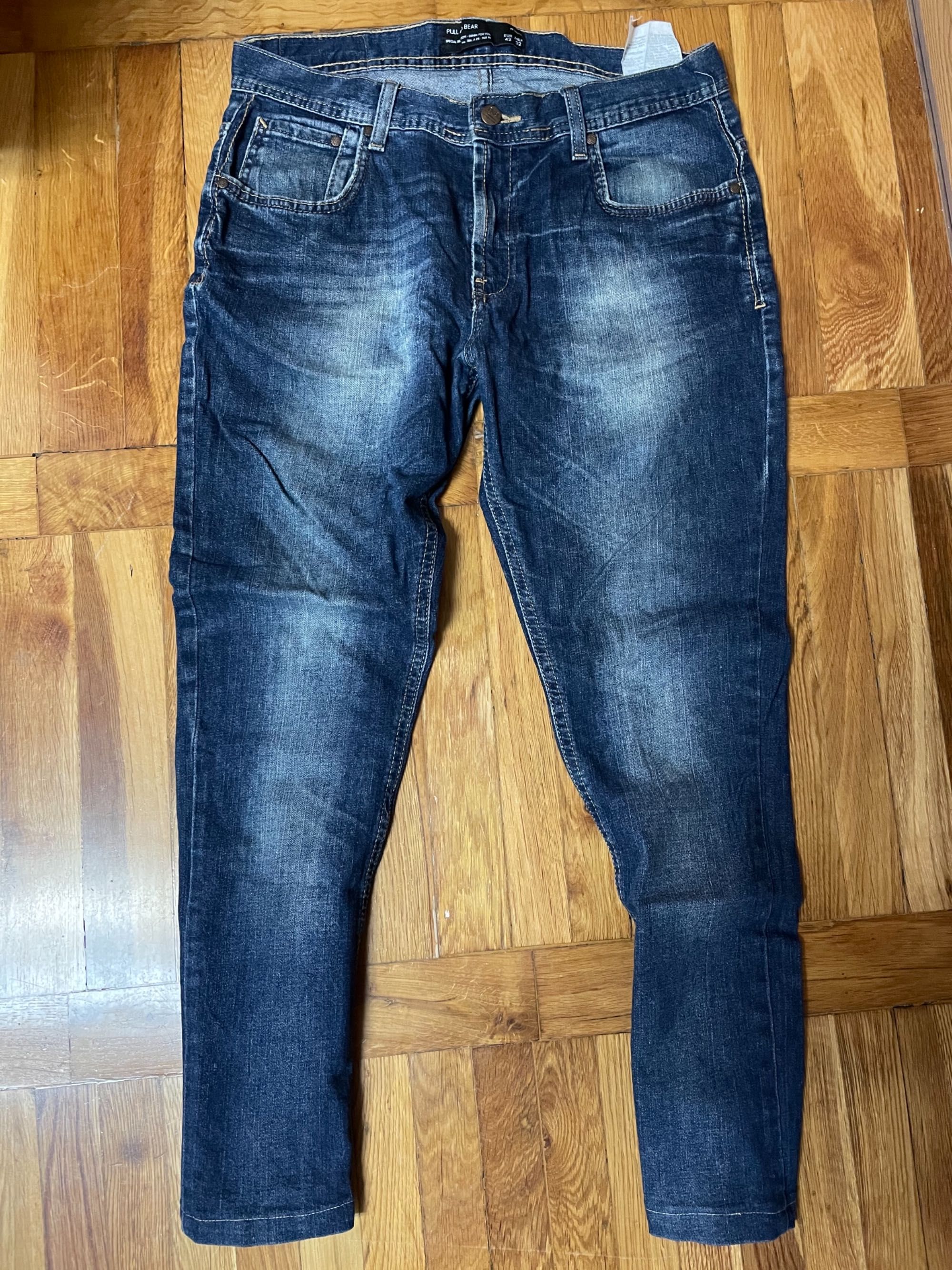 Spodnie jeansy Pull & Bear rozmiar 42 EUR / M długość 95 cm