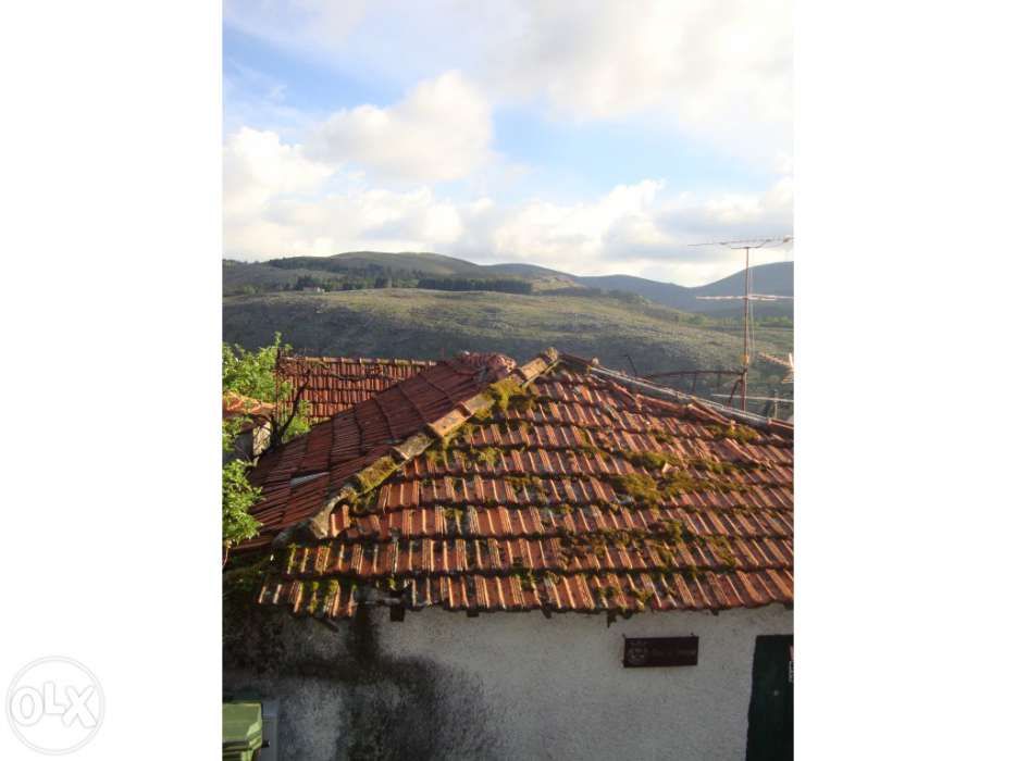 Moradia rústica perto Gerês para recuperar - Vendo
