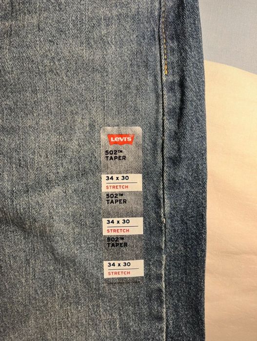 Calças novas Levi’s