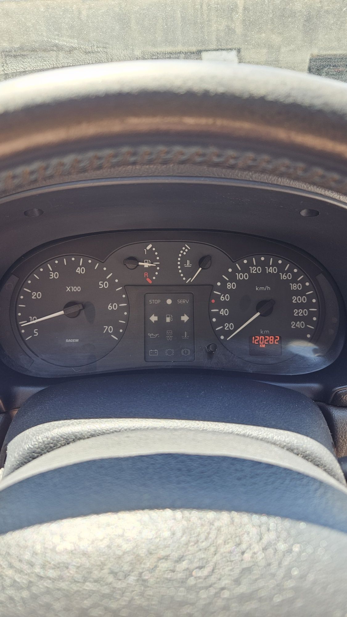 Renault Clio 1.6 1999r