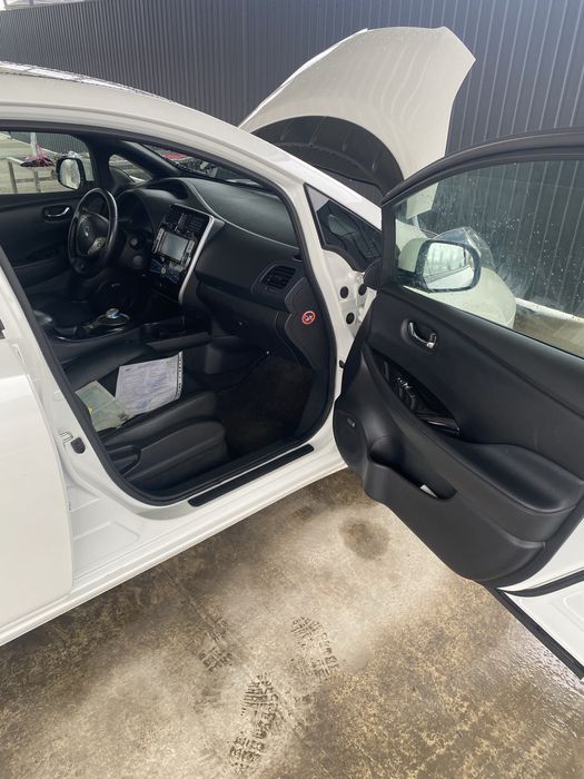 Ніссан ліф 2014 рік