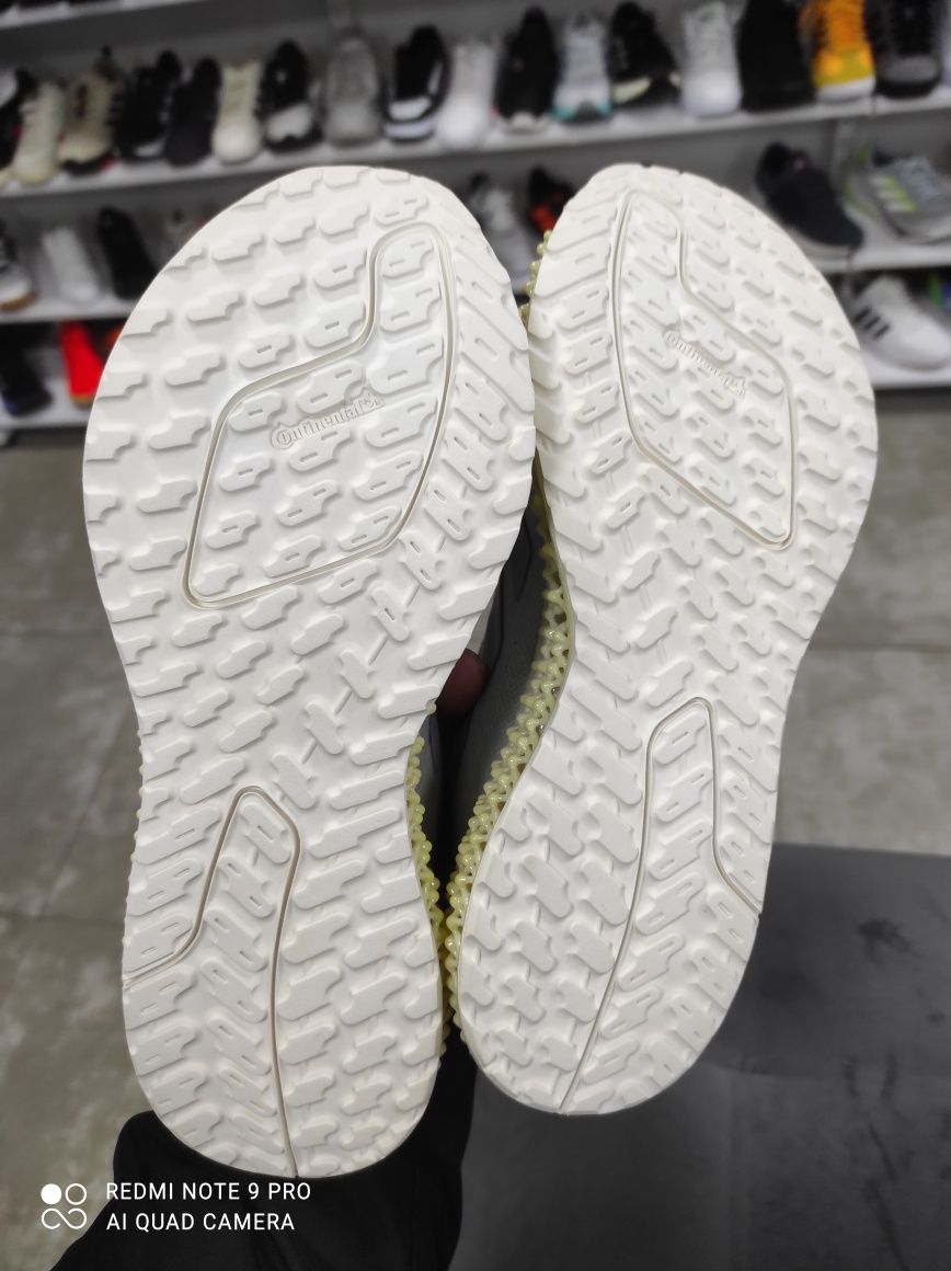ОРИГІНАЛ 100% Кросівки Adidas 4DFWD 3 Running IG8993 36