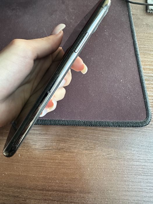 Продам  IPHONE 11 PRO