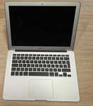 MacBook Air A1369 i5 4GB  256 GB