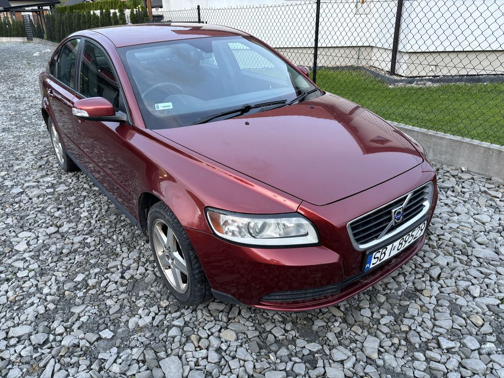 Volvo S40 * 1.8 benzyna 140KM *2008r* Uszkodzony lekko tył*