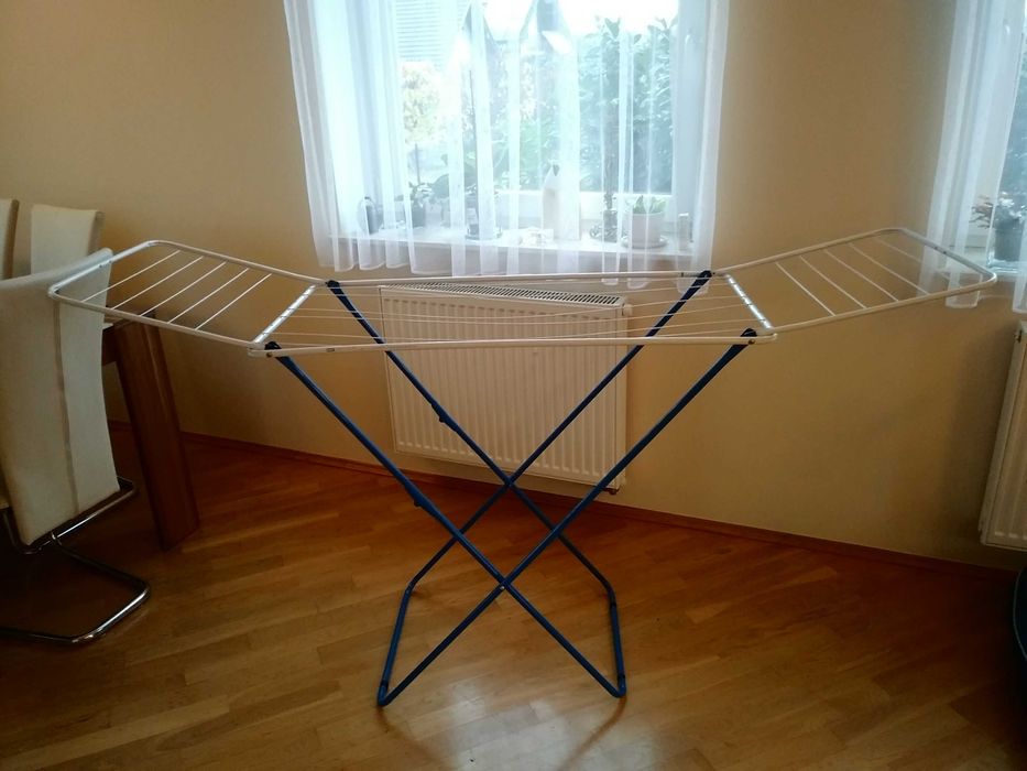 monia suszarka na pranie składana bieliźniarka