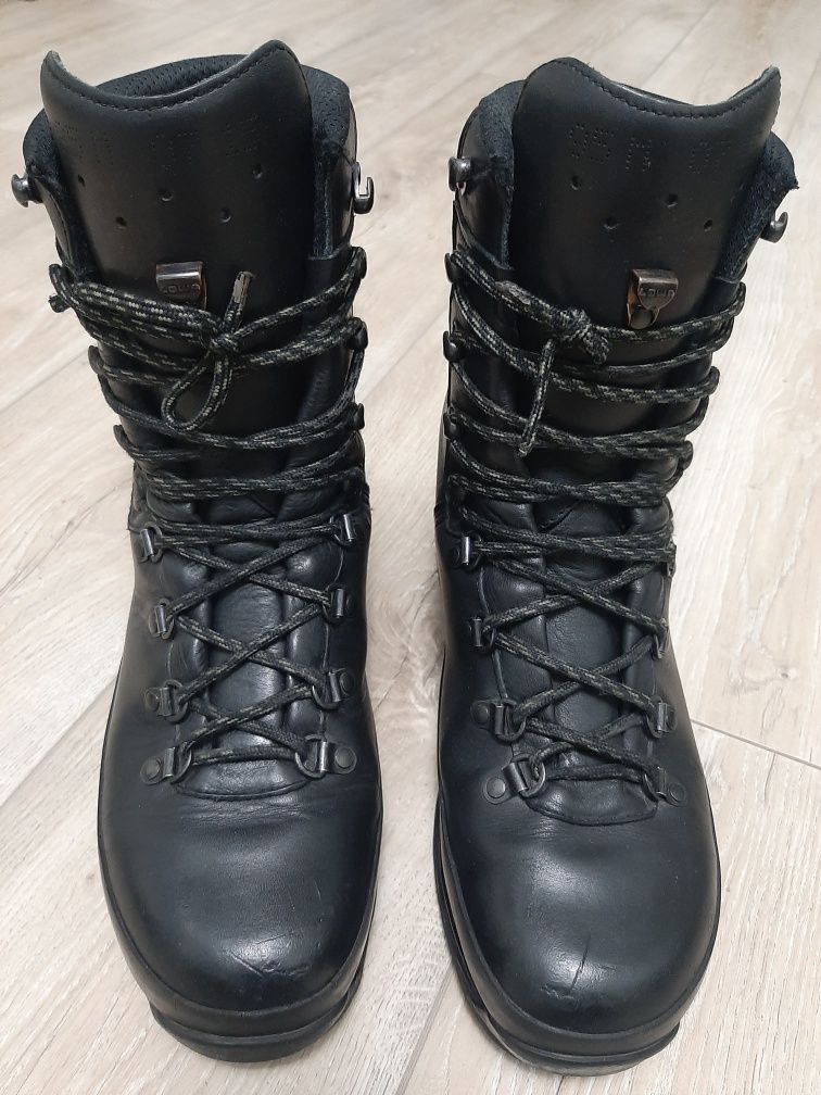 Берці черевики Lowa combat boot gtx розмір 44