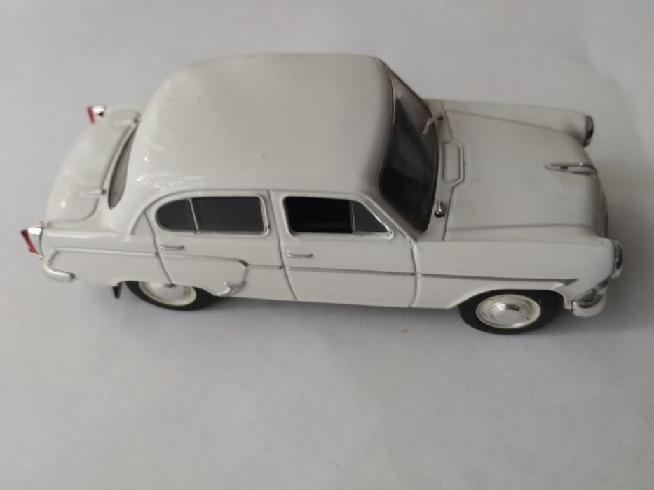 Автолегенди СССР  Москвич-403