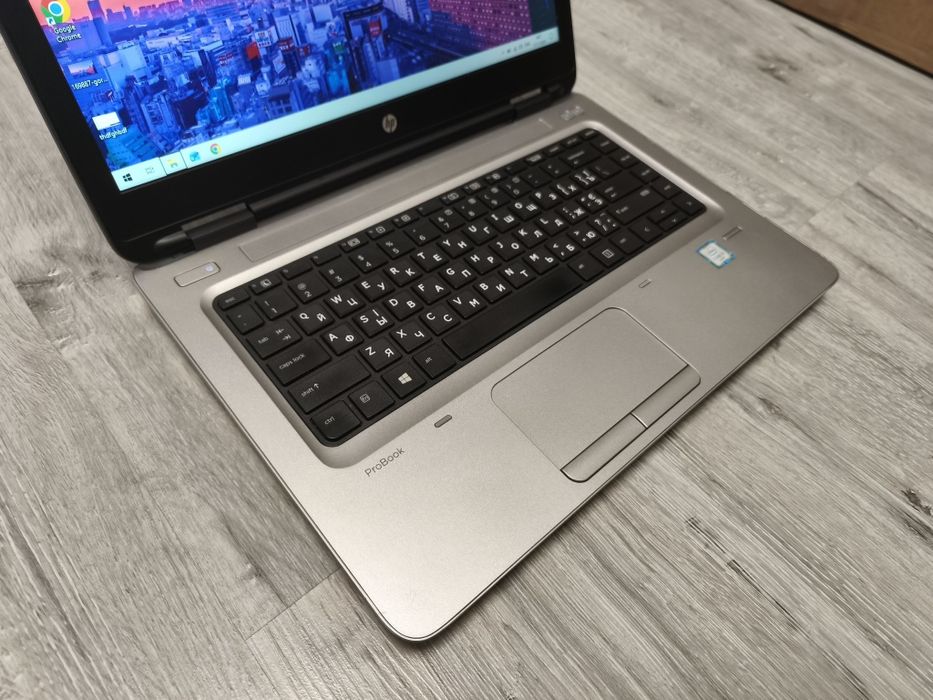 Чудовий ноут i5/DDR4/SSD/Type-C/гарний стан/компактний і легкий для