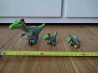 Rodzina dinozaurów: welociraptory, rodzic z 2 młodych