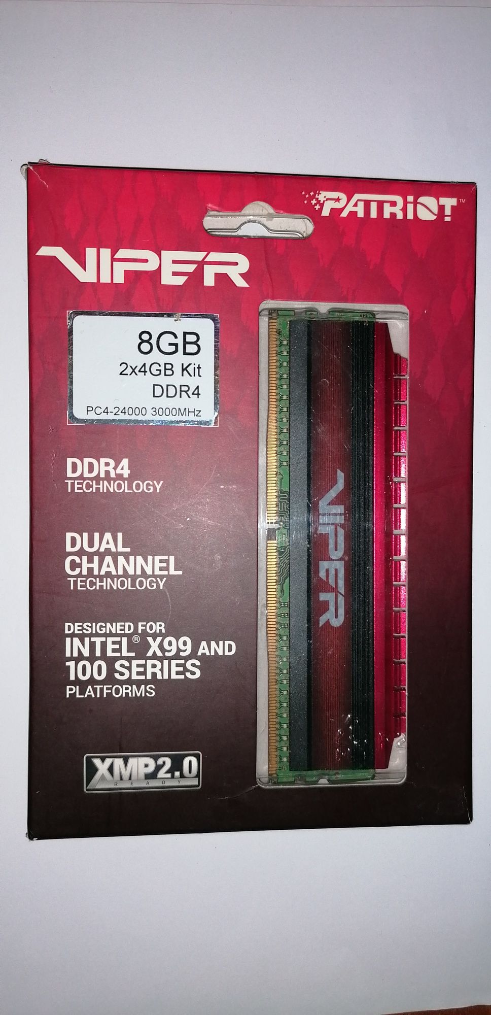 Модуль памяти / ОЗУ  PATRIOT Viper 2x4GB DDR4 3000 MHz