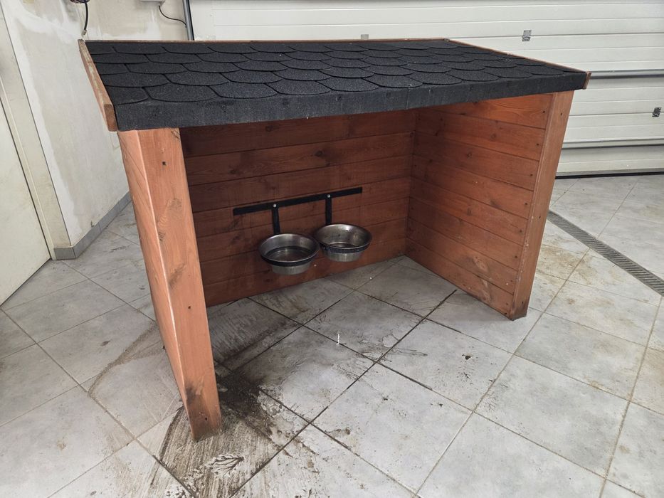Buda zadaszenie na miski dla psa ochrona przed slońcem