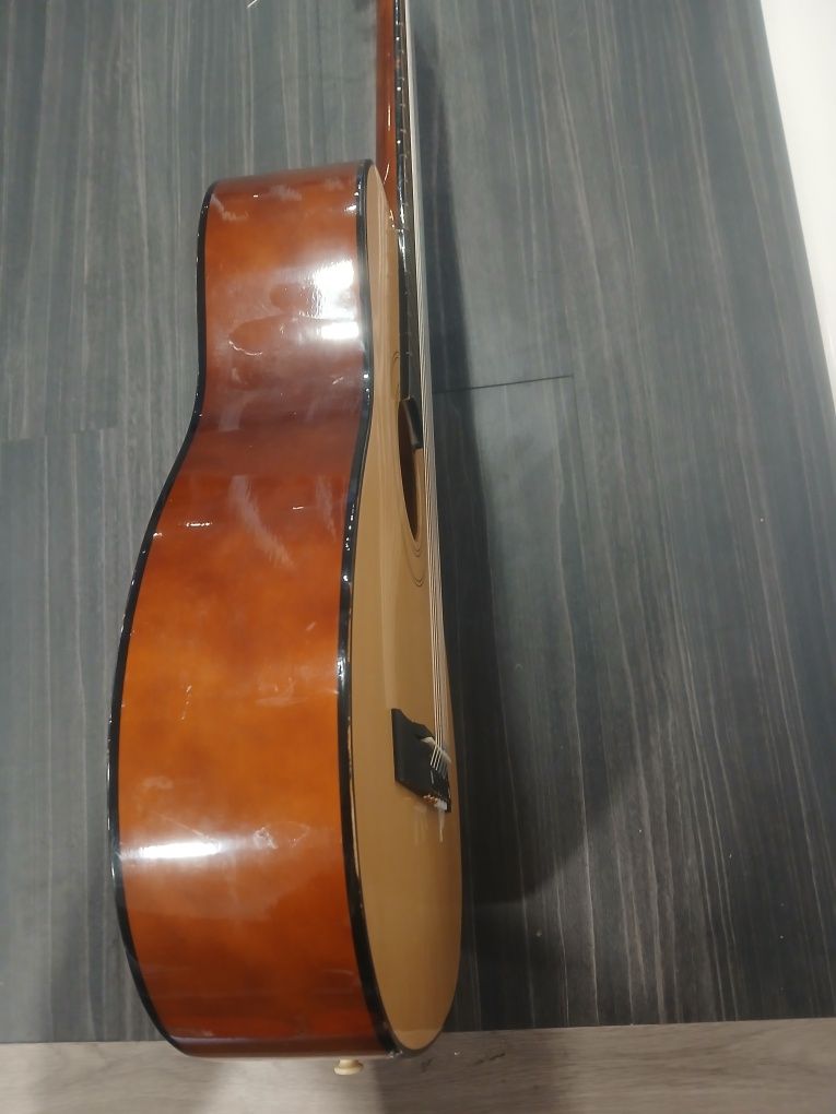 Vendo violão acústico