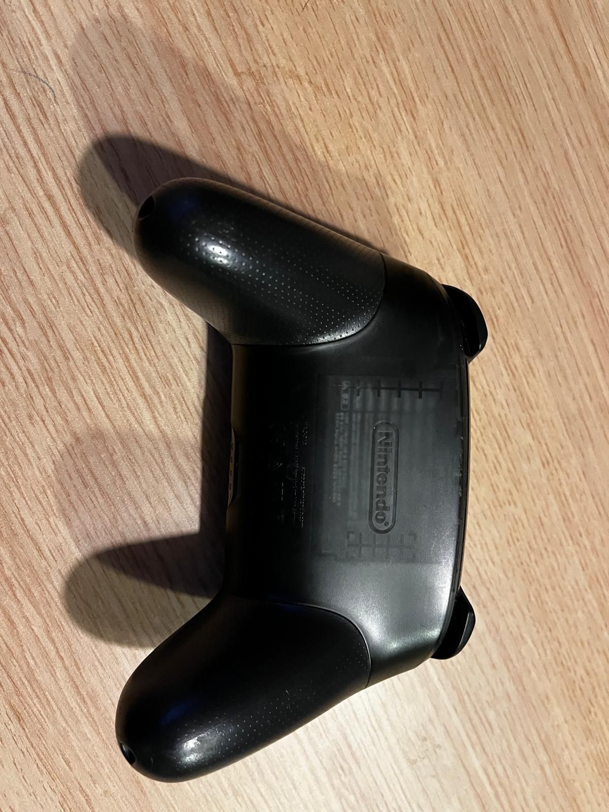 Nintendo switch+comando pro+jogo super Mario maker 2