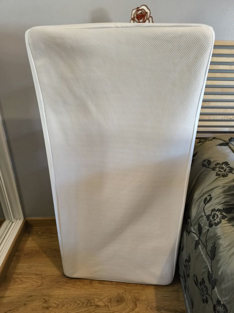 Cama/ Berço Bebé
