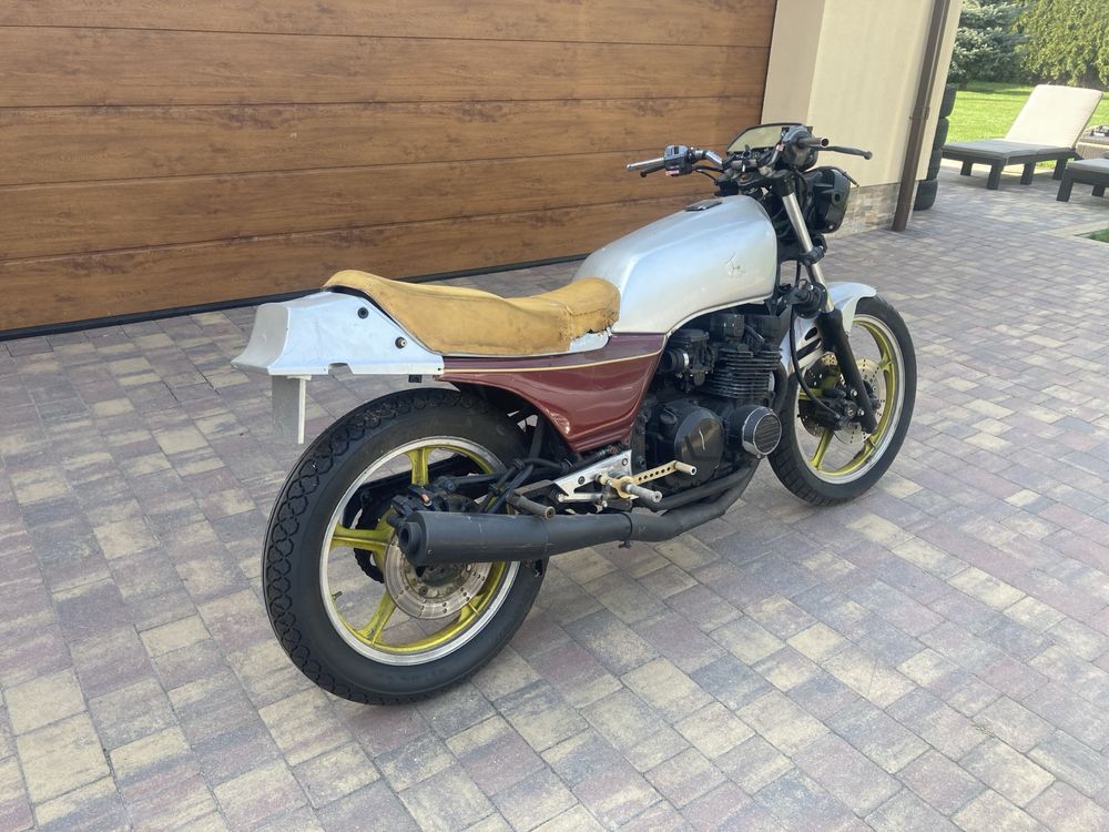 Kawasaki KZ550 do remontu