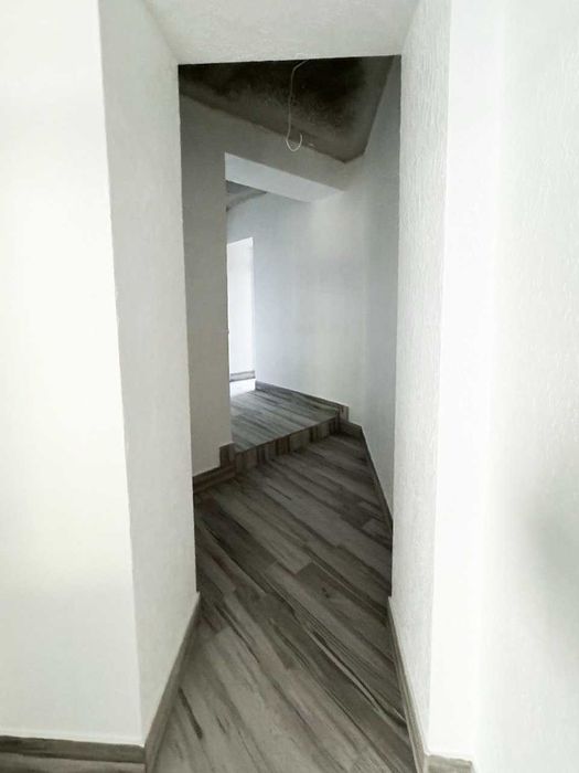 Продається комерційне приіщення в ЖК Міленіум в самому центрі ЖК.