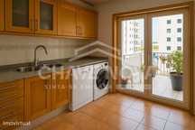 Apartamento T2 a 1 Minuto da Praia | 259 900 €