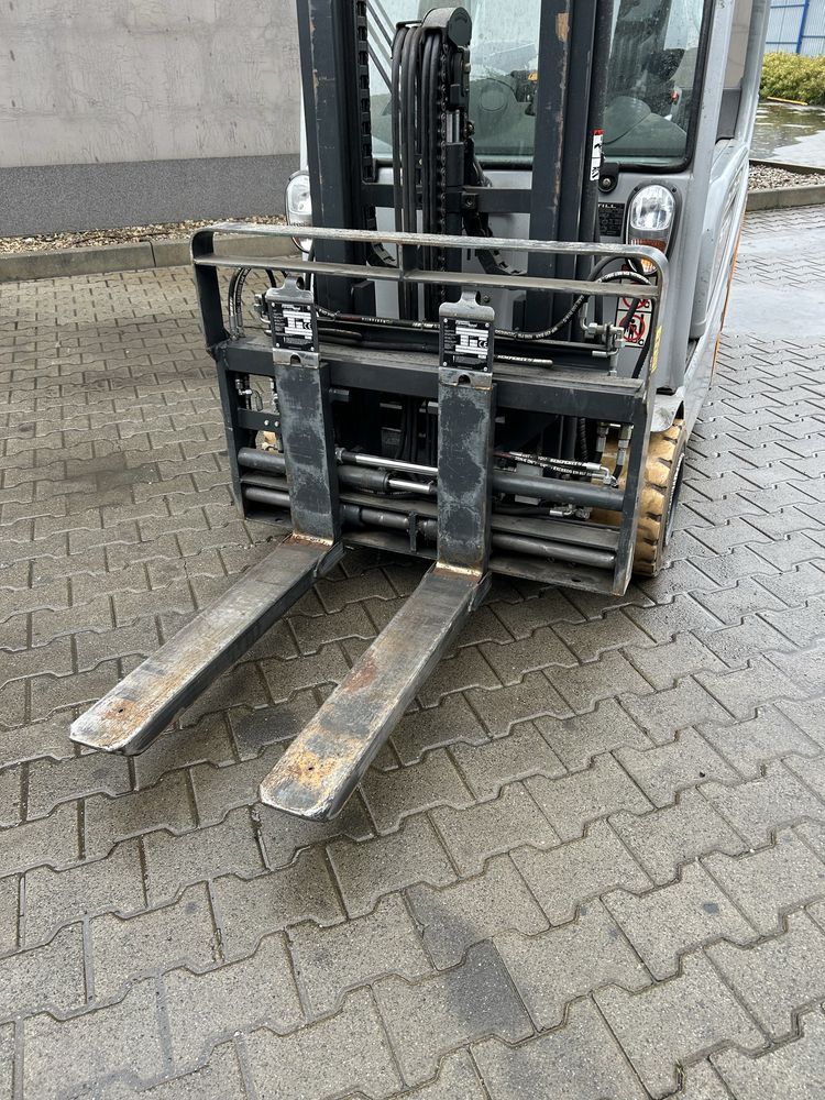 Pozycjoner , przesuw,wysuw wideł Griptech,Kaup