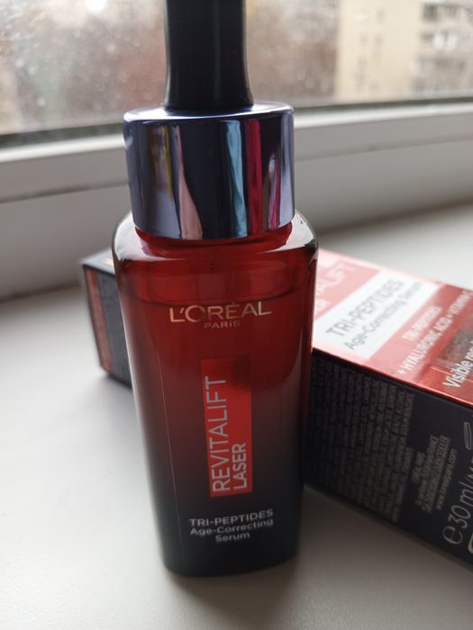 L'Oreal Paris Revitalift Lazer Антивікова сироватка потрійної дії