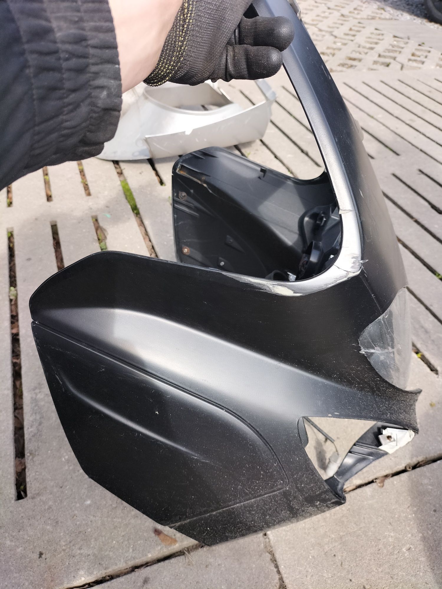 Czacha,czasza lekko uszkodzona Gilera Runner SP