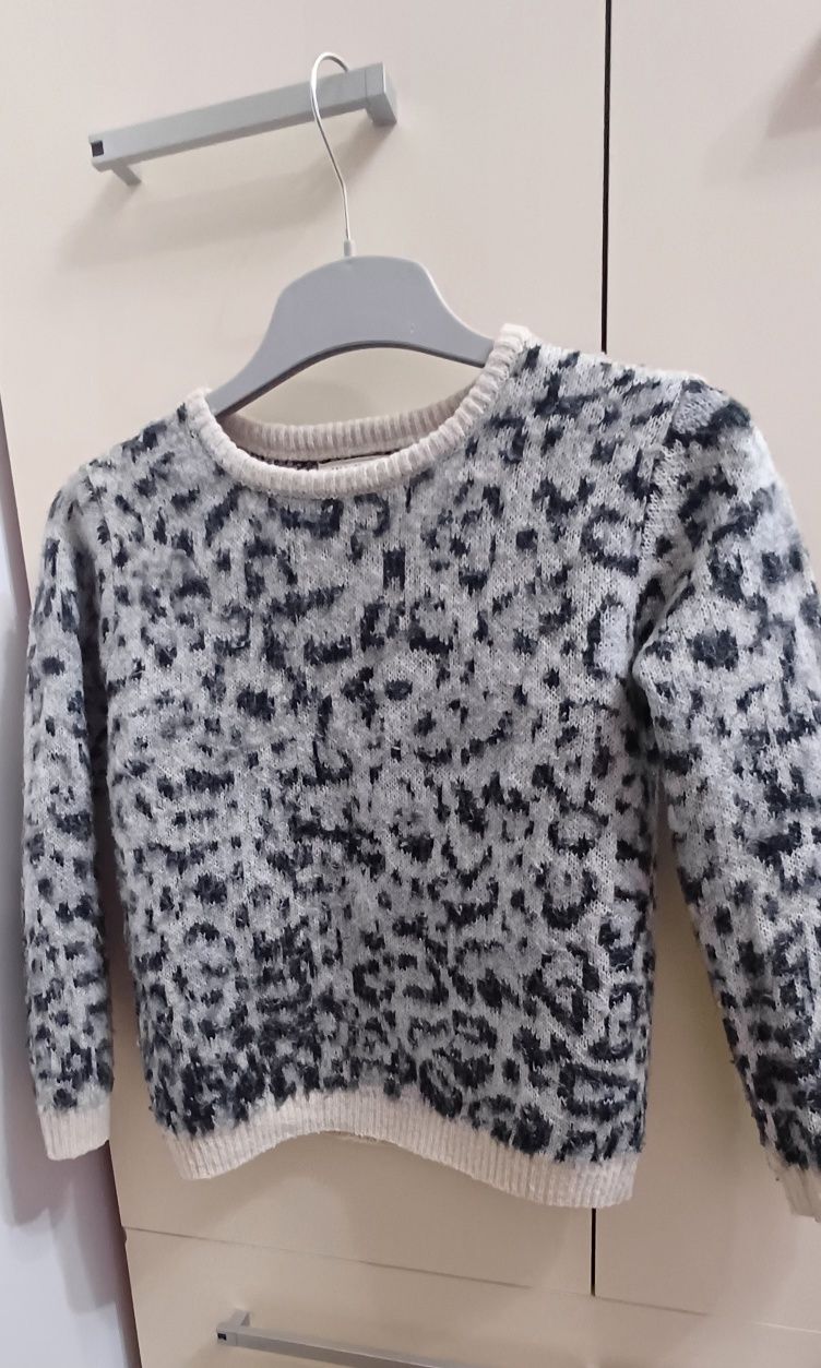 Ciepły sweter panterka Zara