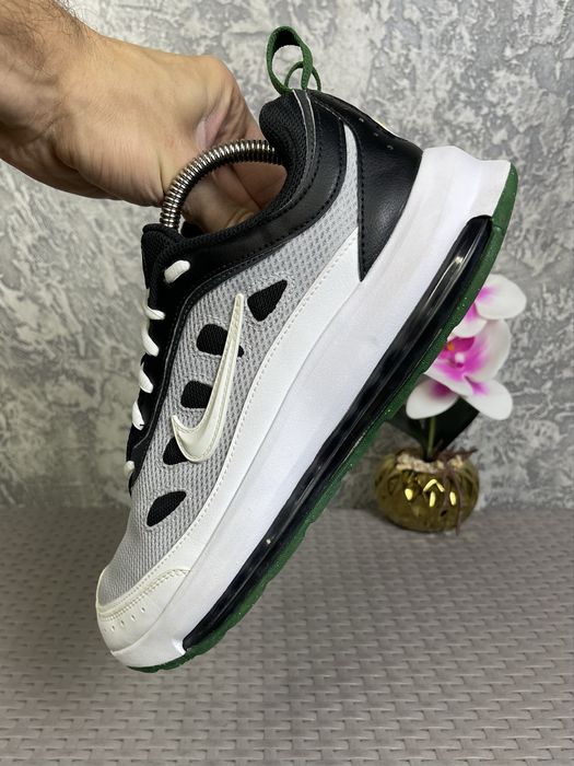 Nike Air Max кроссовки 42 размер спортивные серые оригинал