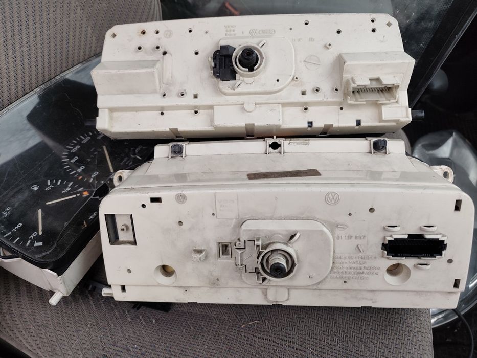 VW T4 licznik 2,4 1,9 diesel Benzyna