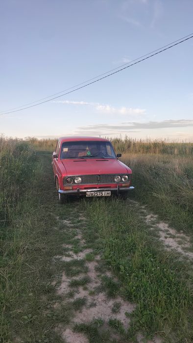 Жигульот ВАЗ 2103 1981 року народження для любителів