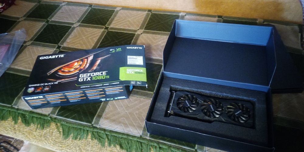 Предзаказана 1080 ti на 11 гиг идеал полный комплект